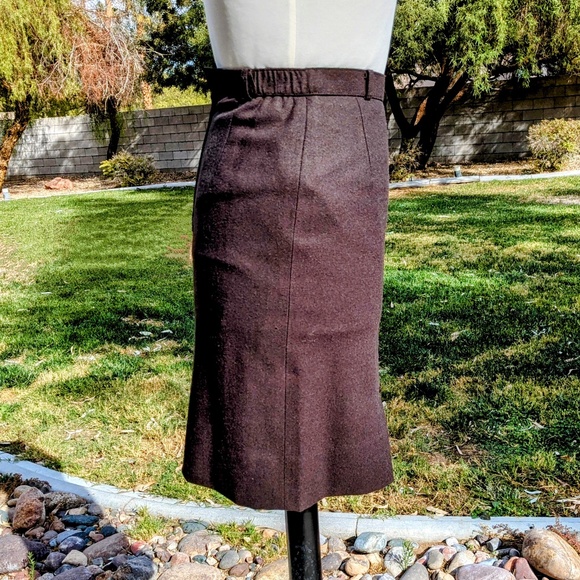 1970s Vintage Petite XSmall Wool Chocolate Brown Midi A-Line Pleated Skirt EUC - Picture 4 of 9